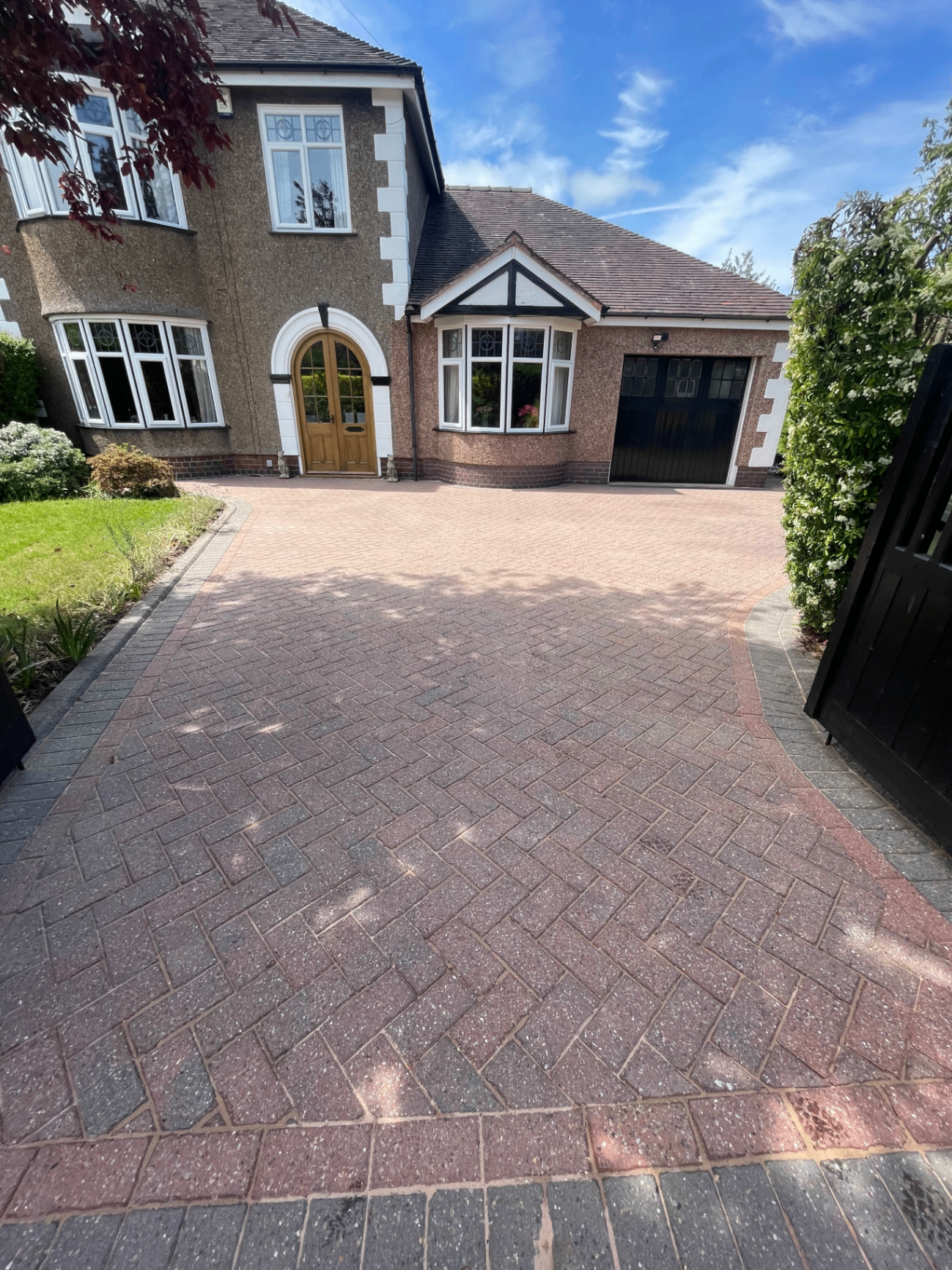 Driveway cleaning Uttoxeter comparison 3, after professional cleaning