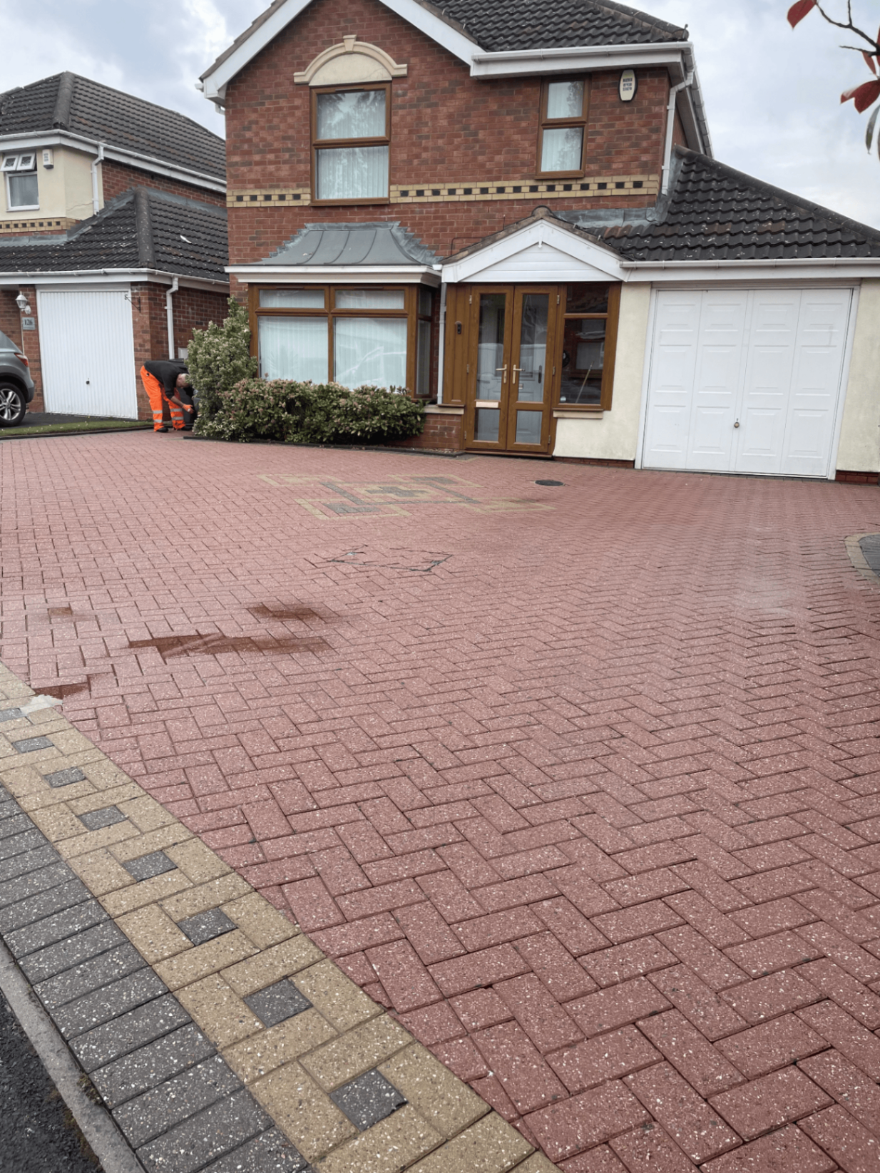 Driveway cleaning Cheadle